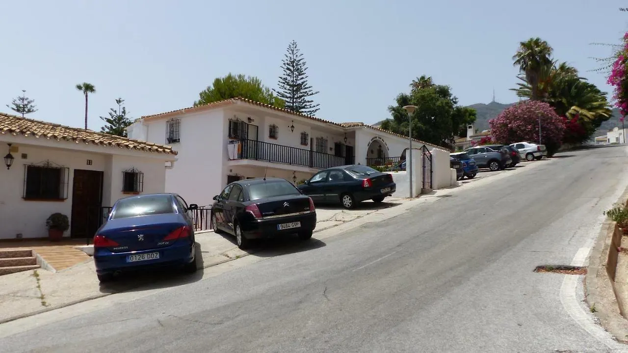 Oceanside Oasis: Beachfront Apartment with Pool and Sea Views Benalmadena Spain